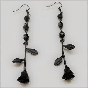 Black Rose Dangle Earrings Hypoallergeni